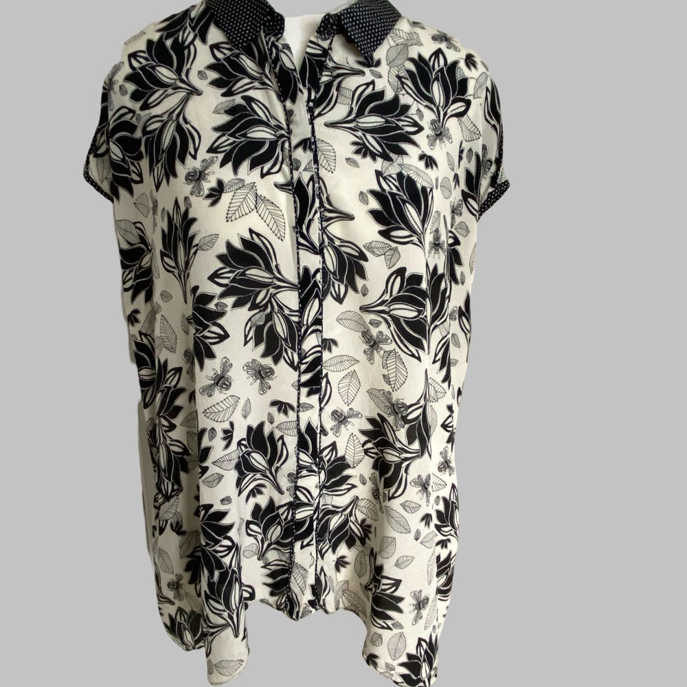 Anthropologie Postmark Silk Floral Insect Garden  Button Up Sleeveless Top-Sz-M